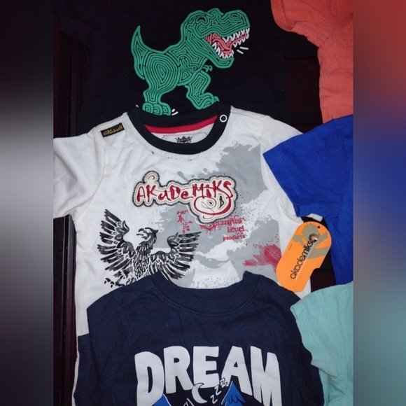 Boys Bundle Size 12-18 months - Picture 2 of 6